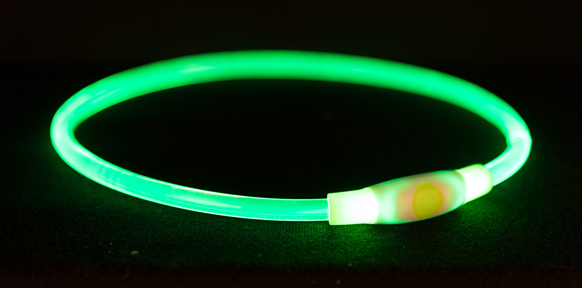 Flash lichthalsband 65 cm groen voor de hond